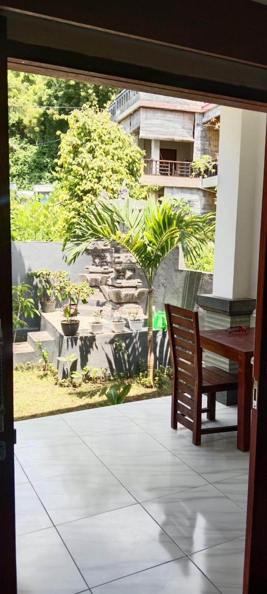 Beten Enjung Home Stay&Waroeng Amed Eksteriør billede